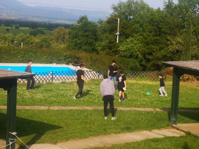 279386764_570967300998968_2073484984690544462_n