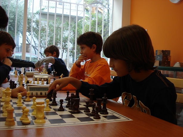 Σκακιστική Κυριακή 10/10